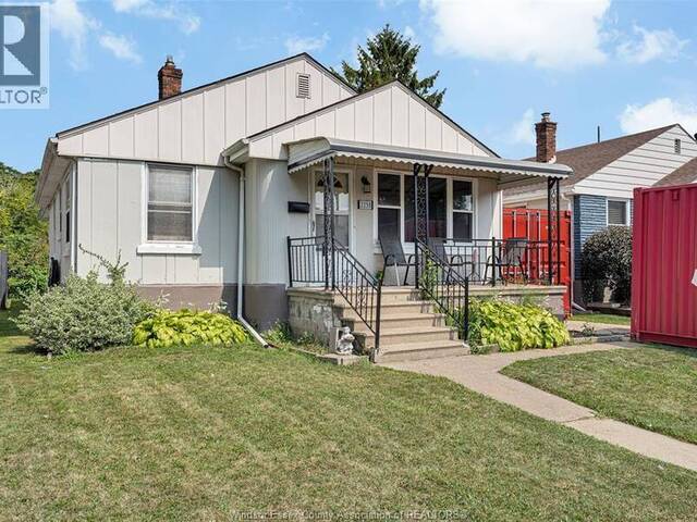 2258 Parkwood Windsor Ontario, N8W 2J9 - 3 Bedrooms Home For Sale