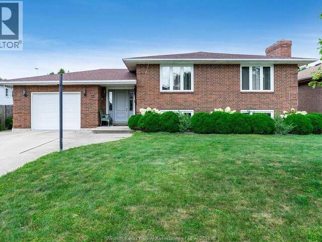 37 Elizabeth CRESCENT Leamington Ontario, N8H 4Y4 - 4 Bedrooms Home For Sale
