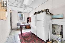 561 PARENT AVENUE | Windsor Ontario | Slide Image Twenty-two