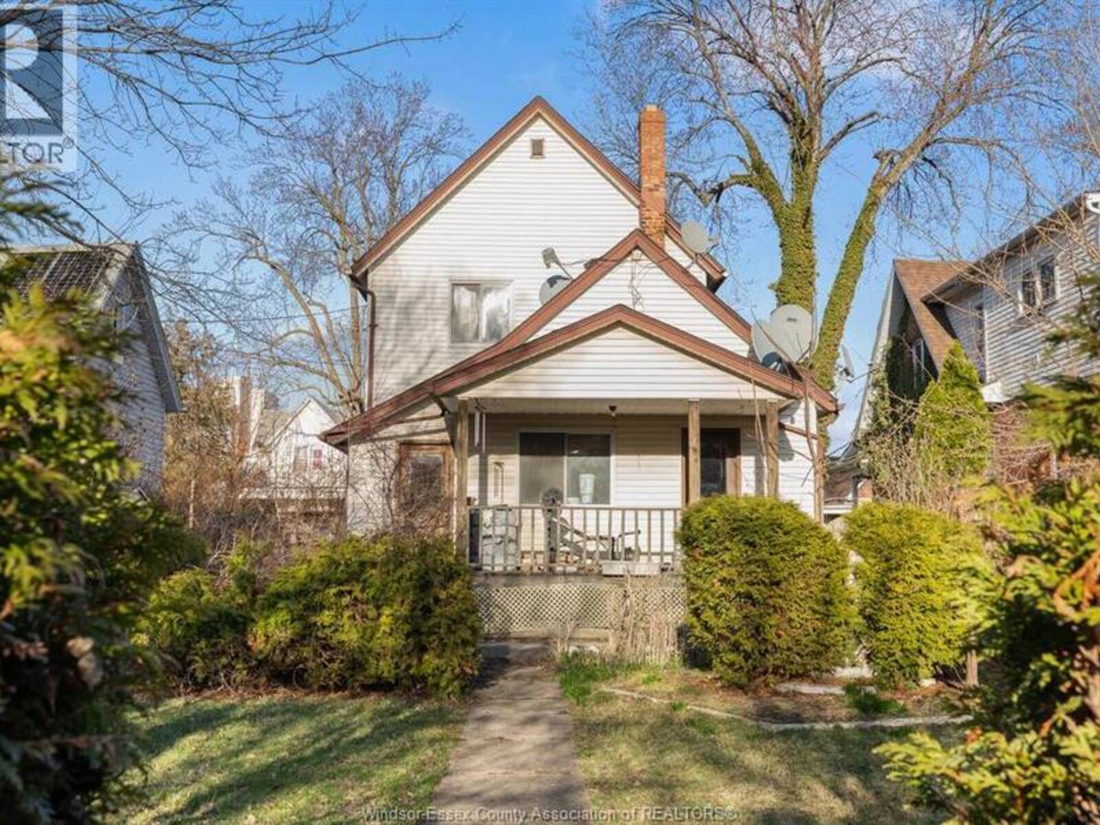 497 Caron AVENUE, Windsor, Ontario N9A 5B5