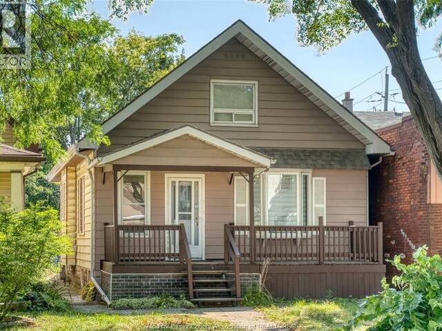 1488 LINCOLN Windsor Ontario, N8Y 2J1 - 5 Bedrooms Home For Sale