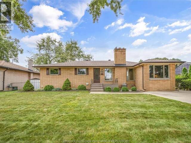 2675 MARK AVENUE Windsor Ontario, N9E 2W4 - 3 Bedrooms Home For Sale