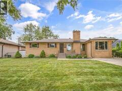 2675 MARK AVENUE Windsor Ontario, N9E 2W4