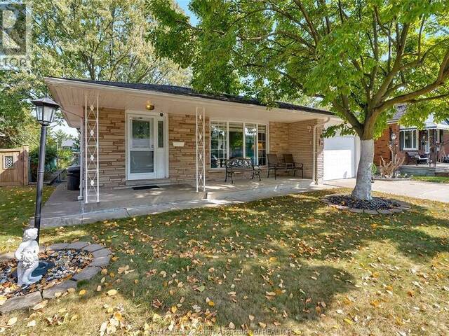 2664 RIVARD AVENUE Windsor Ontario, N8T 2H5 - 3 Bedrooms Home For Sale