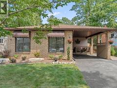 3416 LONGFELLOW Windsor Ontario, N9E 2L6