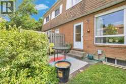 5541 Empress | Windsor Ontario | Slide Image Twenty-nine