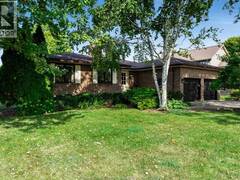 105 Pointe West DRIVE Amherstburg Ontario, N9V 3P1
