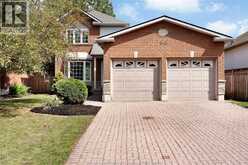 916 Lemonwood | Windsor Ontario | Slide Image Five