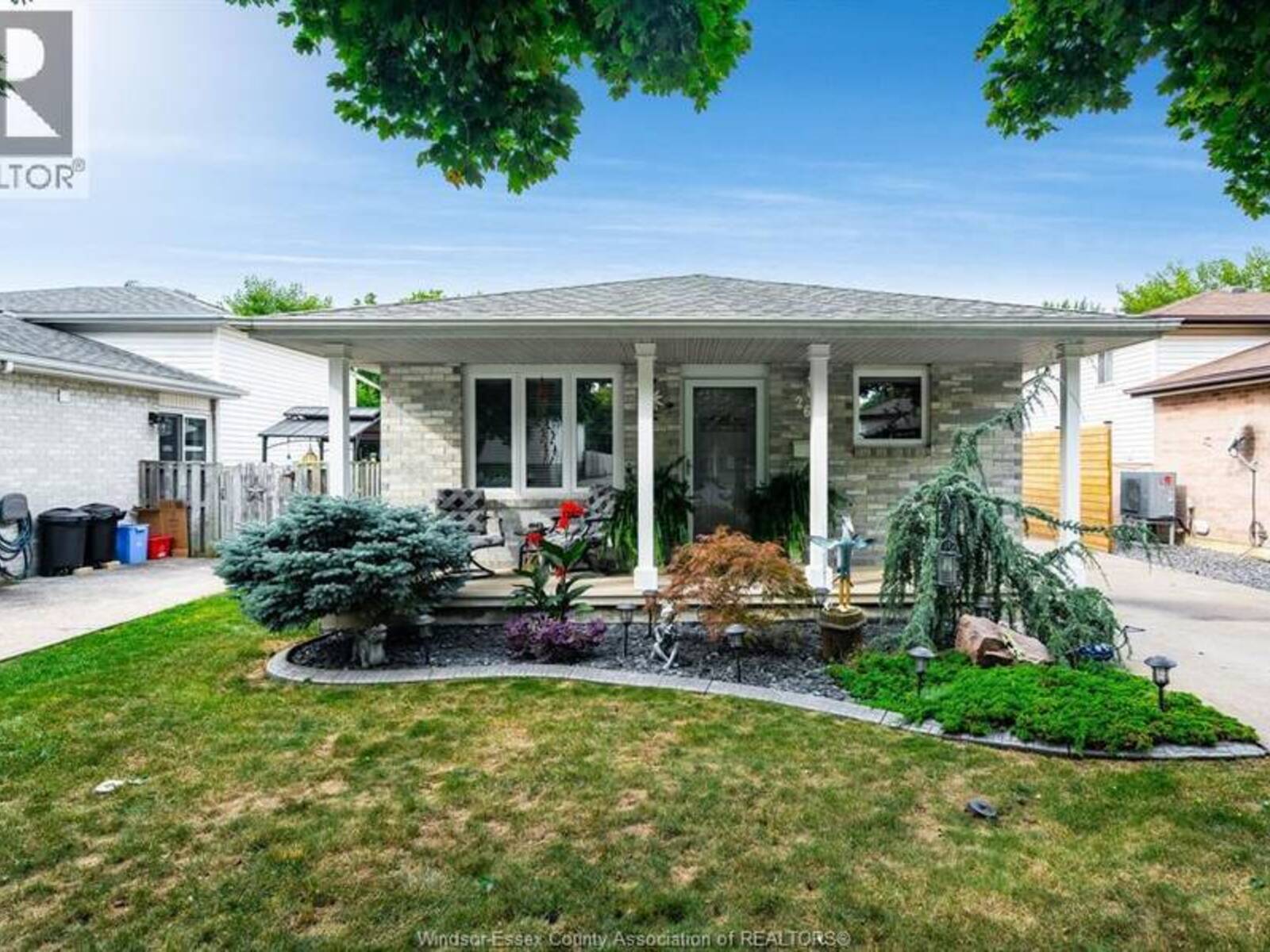 2677 Robert ROAD, Windsor, Ontario N8W 5L8