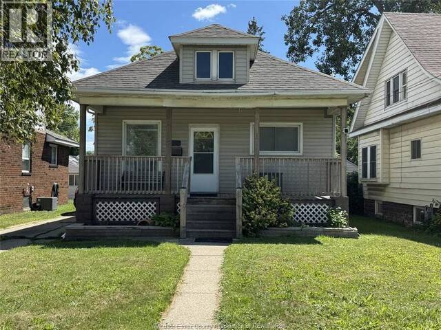 3515 SANDWICH STREET Windsor Ontario, N9C 1B6 - 3 Bedrooms Home For Sale