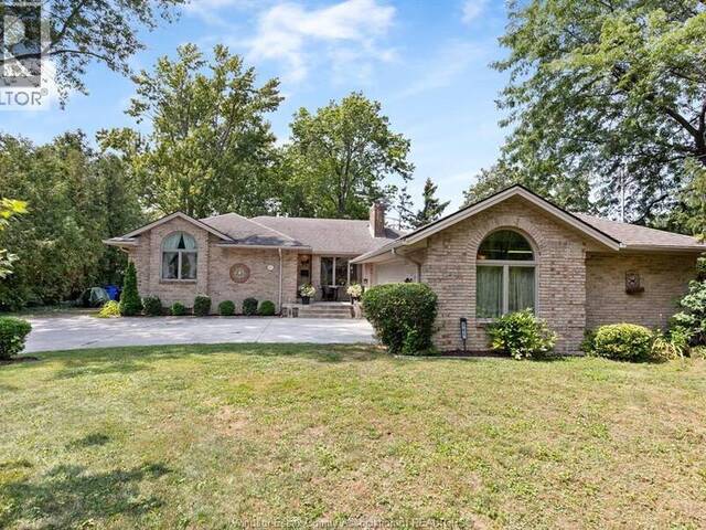 161 LACASSE BOULEVARD Tecumseh Ontario, N8N 2B4 - 4 Bedrooms Home For Sale