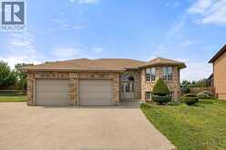 2672 FLEMING COURT | Windsor Ontario | Slide Image Two
