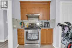 10 Countess | Leamington Ontario | Slide Image Nine