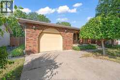 3003 REGIS AVENUE | Windsor Ontario | Slide Image Six