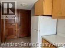 1278 CHILVER ROAD | Windsor Ontario | Slide Image Eight