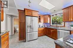 3740 OUELLETTE | Windsor Ontario | Slide Image Eight