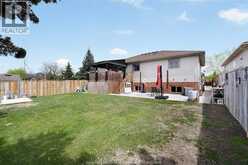 4205 BARTON CRESCENT | Windsor Ontario | Slide Image Seven