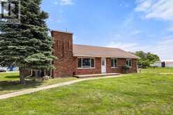 1580 COUNTY ROAD 34 | Kingsville Ontario | Slide Image Eleven
