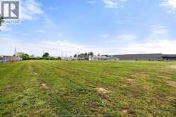 1580 COUNTY ROAD 34 | Kingsville Ontario | Slide Image Thirty-seven
