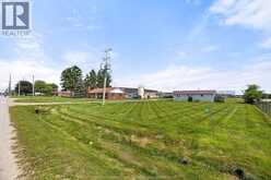 1580 COUNTY ROAD 34 | Kingsville Ontario | Slide Image Nine