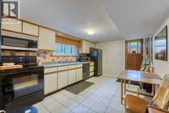 2954 RUSHTON | Windsor Ontario | Slide Image Twenty-eight