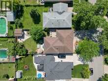 2954 RUSHTON | Windsor Ontario | Slide Image Seven