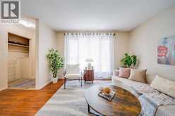 381 CARLING | Windsor Ontario | Slide Image Nine