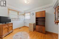 1280 Parkview AVENUE | Windsor Ontario | Slide Image Seventeen