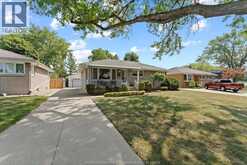 1280 Parkview AVENUE | Windsor Ontario | Slide Image Thirty-one