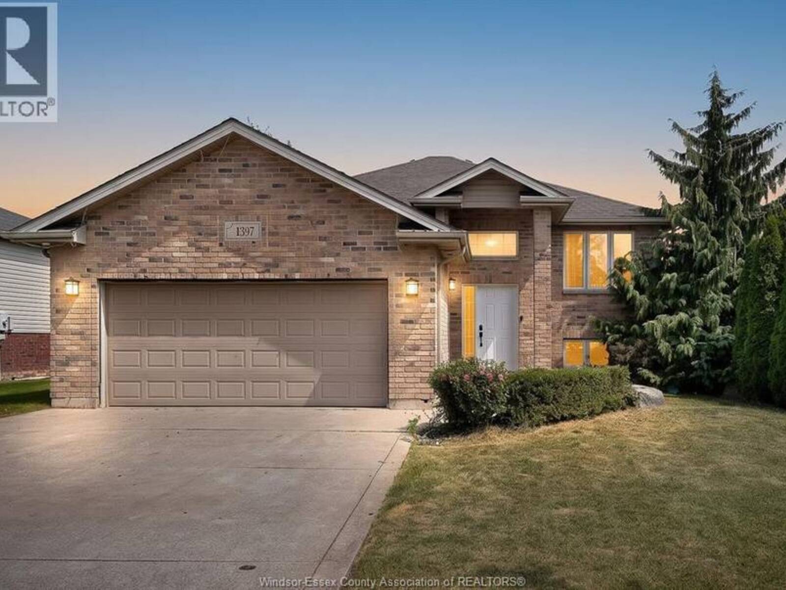 1397 Crosswinds DRIVE, Belle River, Ontario N8L 0S5