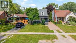 956 HOMEDALE BOULEVARD | Windsor Ontario | Slide Image One
