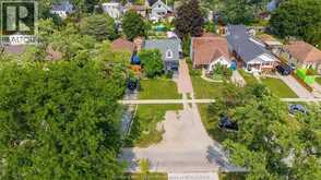 956 HOMEDALE BOULEVARD | Windsor Ontario | Slide Image Two