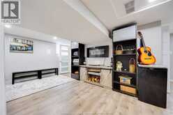 956 HOMEDALE BOULEVARD | Windsor Ontario | Slide Image Thirty-one