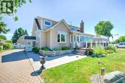 593 DALHOUSIE | Amherstburg Ontario | Slide Image One