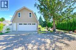 593 DALHOUSIE | Amherstburg Ontario | Slide Image Eight