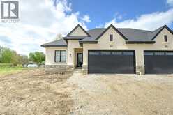 62 MULBERRY COURT | Amherstburg Ontario | Slide Image Three