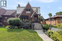 2079 VERDUN | Windsor Ontario | Slide Image One