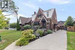 2079 VERDUN | Windsor Ontario | Slide Image Four