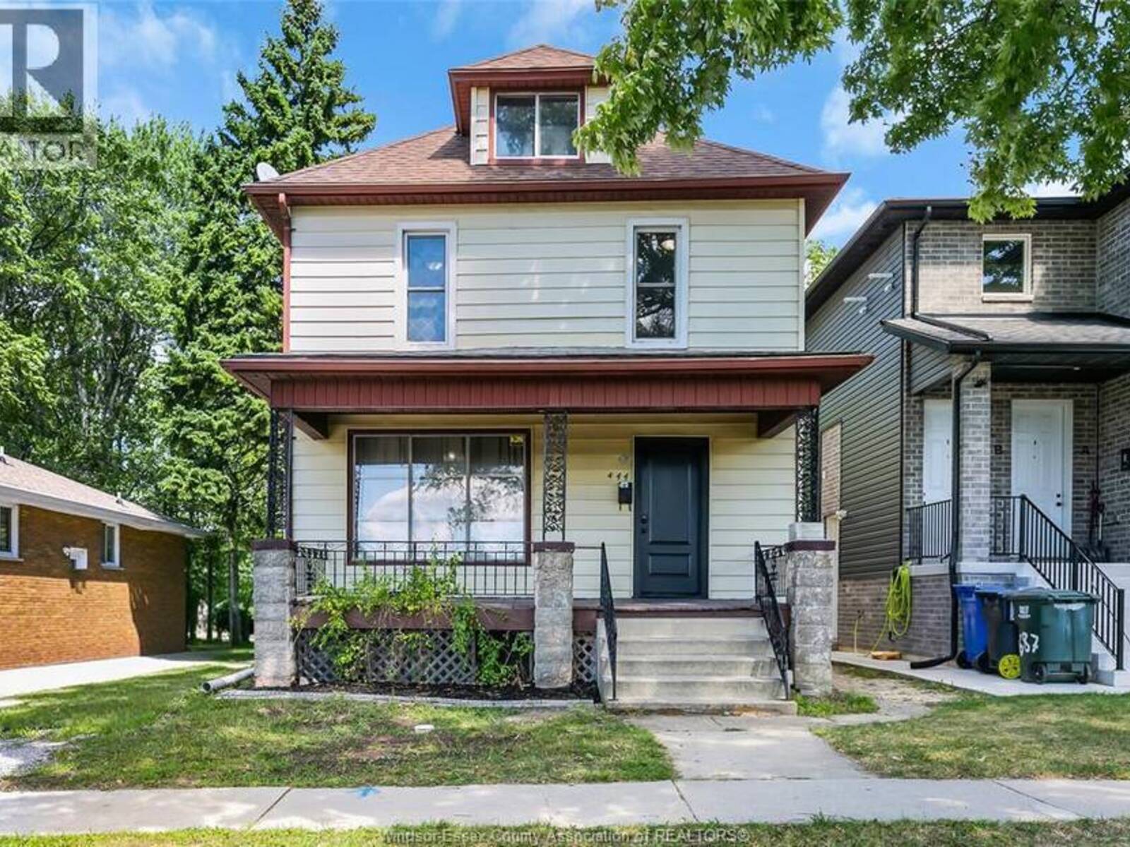 444 CRAWFORD, Windsor, Ontario N9A 5C4