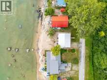 1435 EAST SHORE ROAD | Pelee Island Ontario | Slide Image Twelve