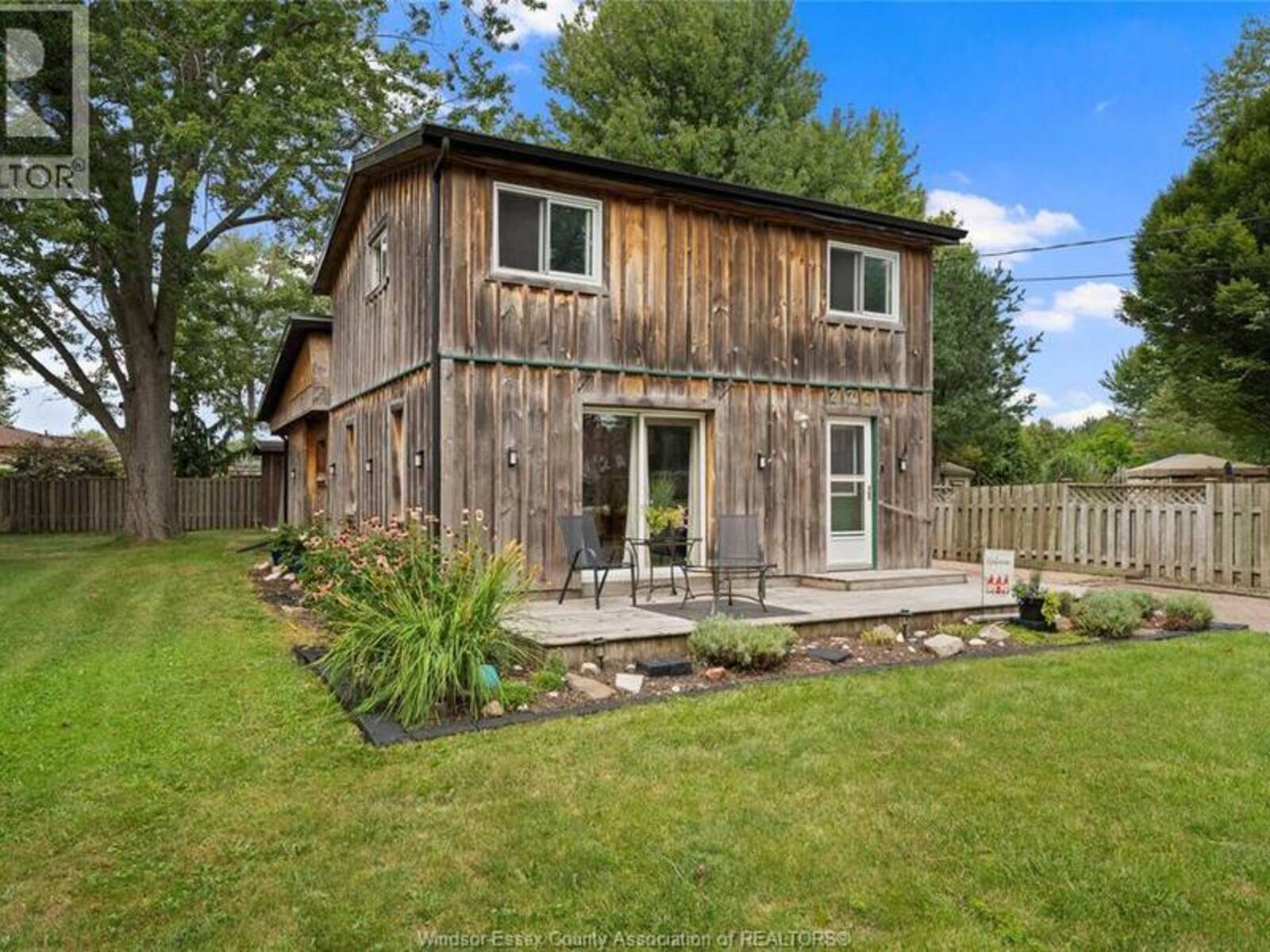 276 WEST BELLE RIVER ROAD, Lakeshore, Ontario N0R 1A0