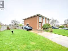 9447 ALTEN DRIVE Windsor Ontario, N8R 1V9