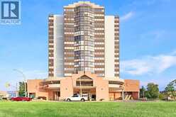 515 RIVERSIDE DRIVE West Unit# 1701 | Windsor Ontario | Slide Image Thirty-seven