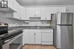 5015 COLBOURNE | Windsor Ontario | Slide Image Nine