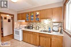 1534 PILLETTE ROAD | Windsor Ontario | Slide Image Twelve