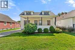 22 Melrose AVENUE | Leamington Ontario | Slide Image Three