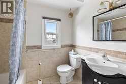 1361 ALBERT | Windsor Ontario | Slide Image Eight