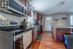 2522 Armstrong AVENUE | Windsor Ontario | Slide Image Eight