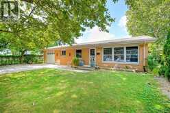 116 QUEENS AVENUE | Leamington Ontario | Slide Image Two
