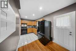 3130 ACADEMY DRIVE | Windsor Ontario | Slide Image Six